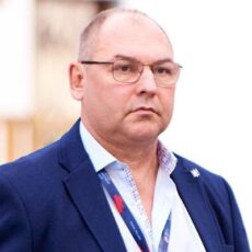 Христич офіційно залишив посаду головного тренера збірної України з хокею
